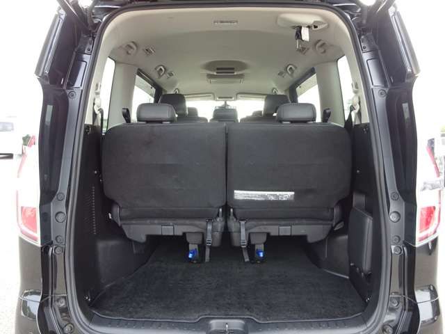 SERENA S-HYBRID 4WD