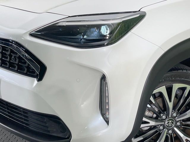 YARIS CROSS HYBRID