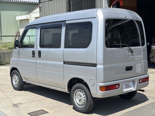 ACTY van