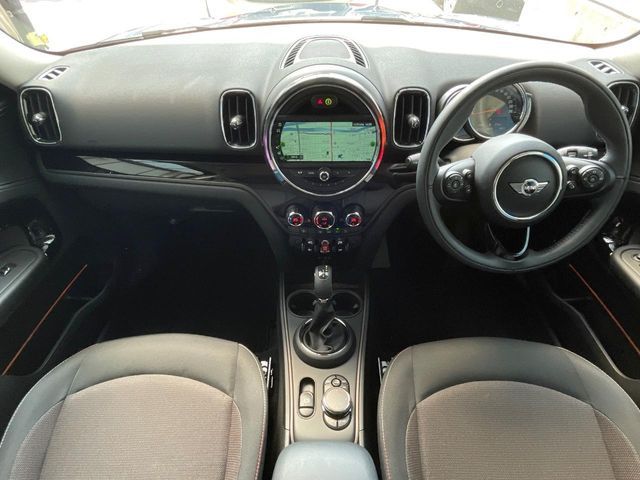 BMW MINI COOPER D CROSSOVER