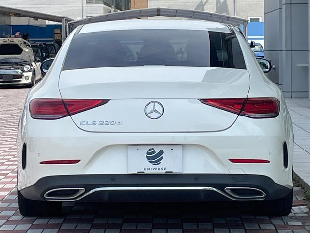 MERCEDES BENZ CLS class