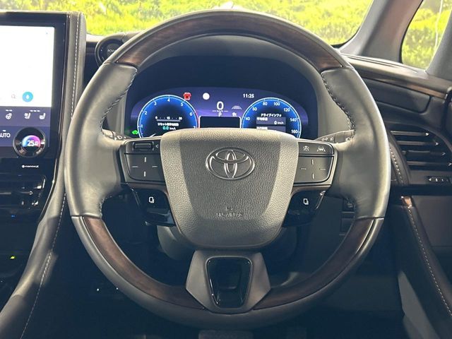 ALPHARD hybrid