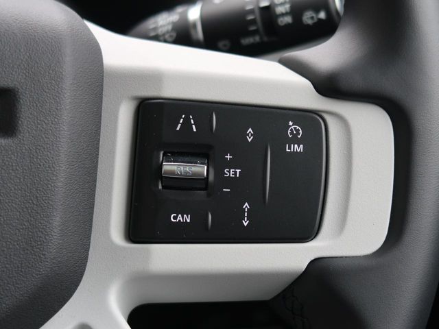 ROVER DEFENDER