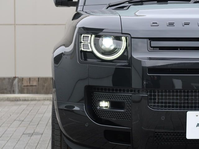 ROVER DEFENDER