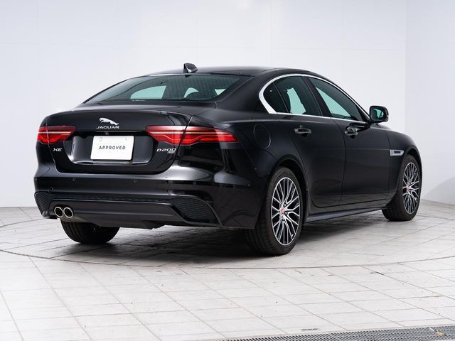 JAGUAR XEseries