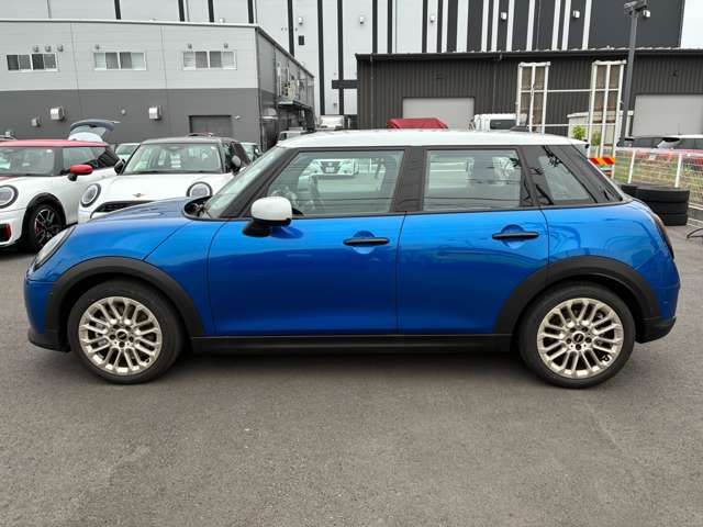 MINI COOPER 5DOOR