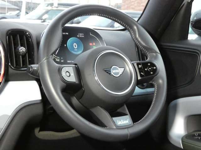MINI COOPER D CROSSOVER
