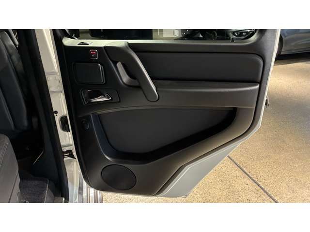 MERCEDES BENZ G class
