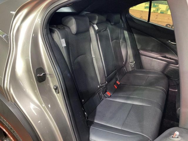 LEXUS UX250h