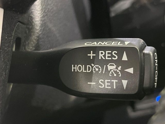 PRIUS 4WD