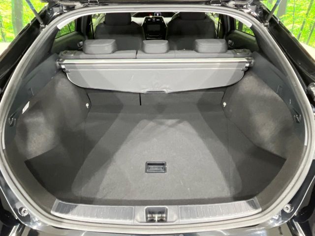 PRIUS 4WD
