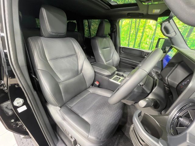 LANDCRUISER 250