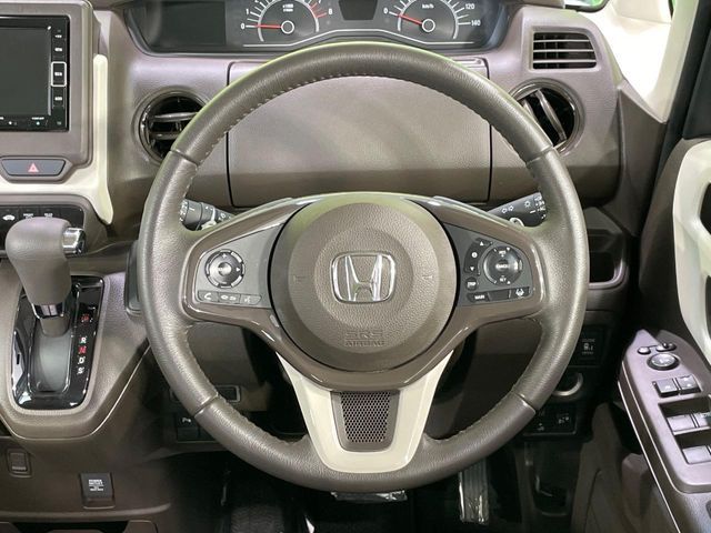 N-BOX