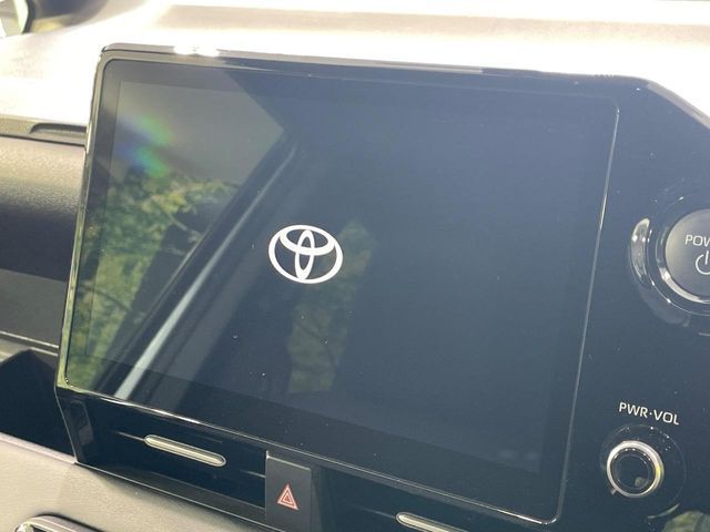 VOXY HYBRID