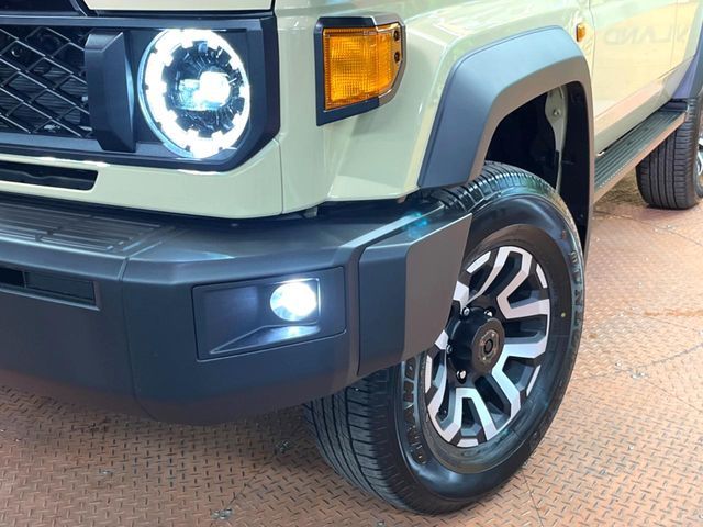 LANDCRUISER 70