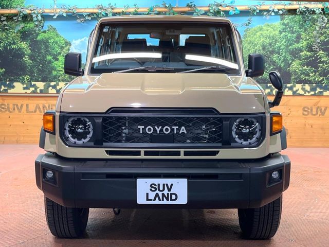 LANDCRUISER 70