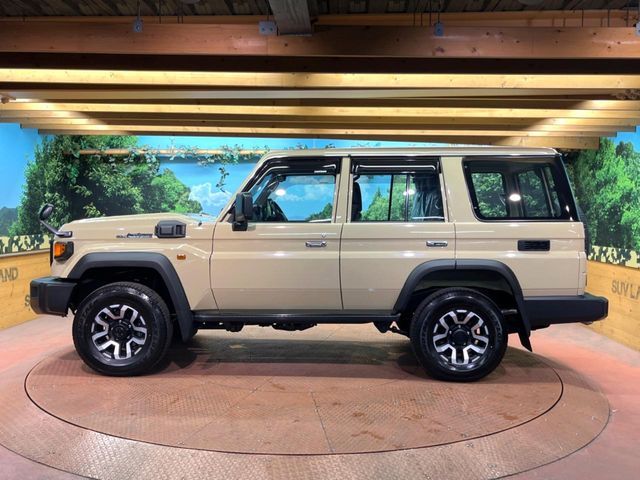 LANDCRUISER 70