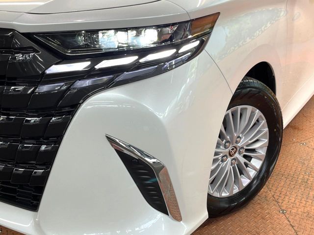 ALPHARD hybrid