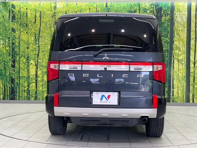 DELICA D:5 4WD