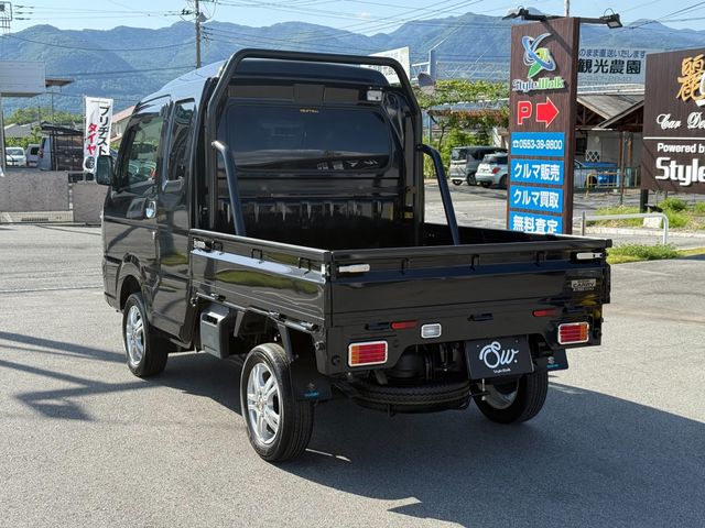 Super CARRY truck 4WD