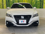 CROWN sedan hybrid 4WD