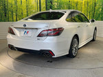 CROWN sedan hybrid 4WD