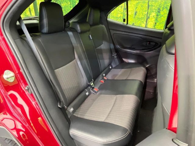 YARIS CROSS HYBRID