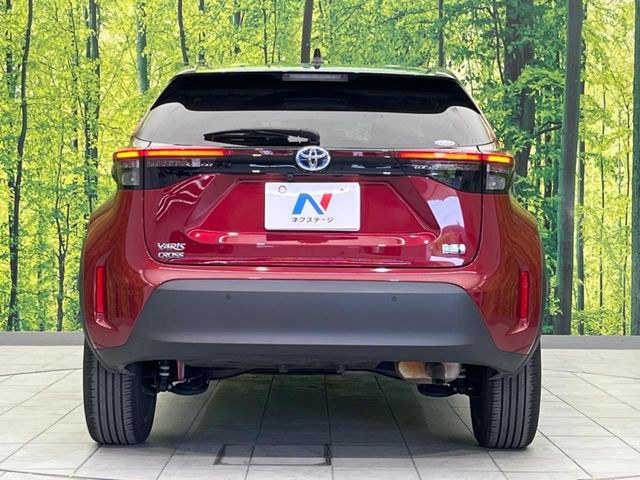 YARIS CROSS HYBRID