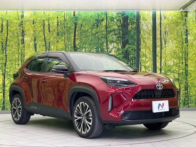 YARIS CROSS HYBRID