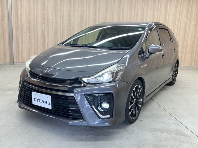 PRIUS Alpha