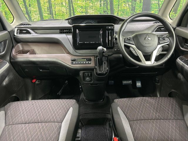 DELICA D:2 CUSTOM 2WD