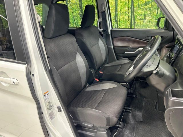 DELICA D:2 CUSTOM 2WD