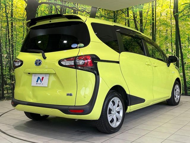SIENTA HYBRID