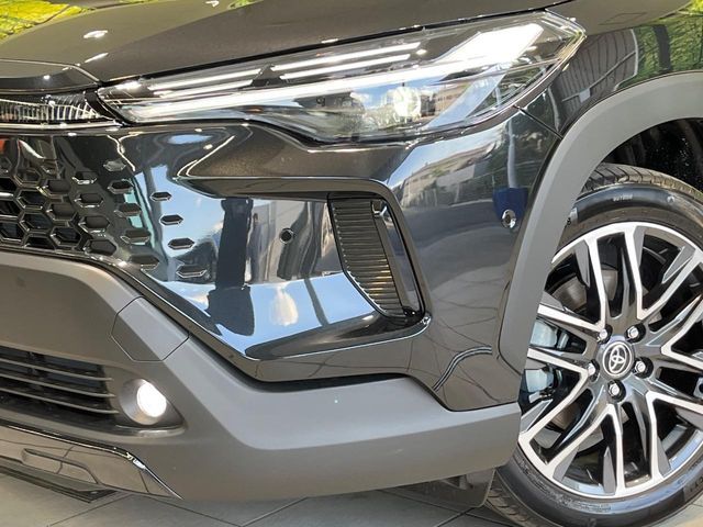 COROLLA CROSS HYBRID