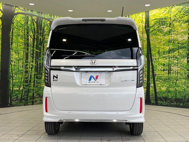 N-BOX CUSTOM