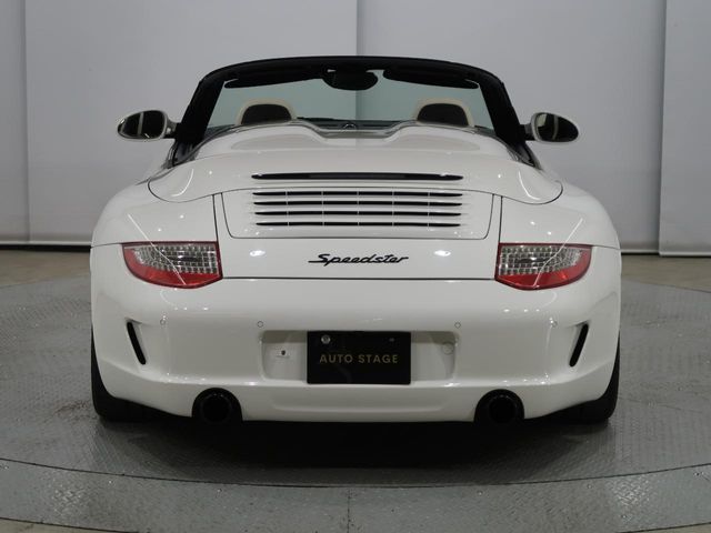 PORSCHE 911 SPEEDSTAR