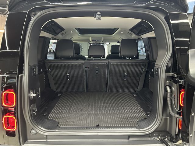 ROVER DEFENDER