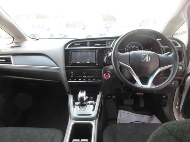 SHUTTLE HYBRID