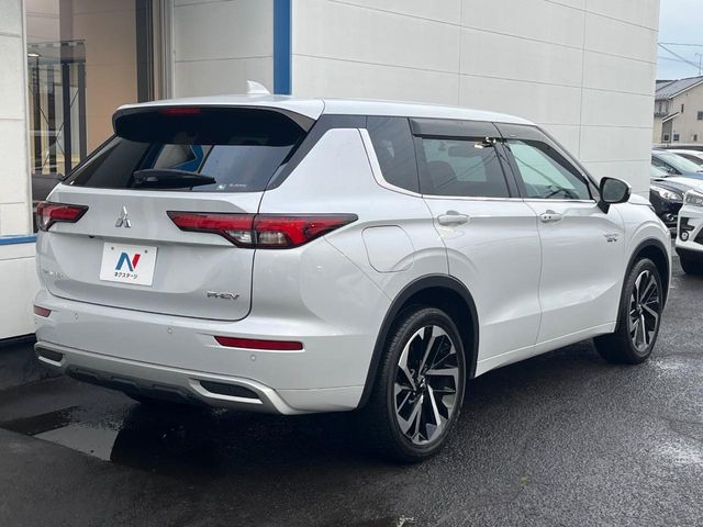 OUTLANDER PHEV