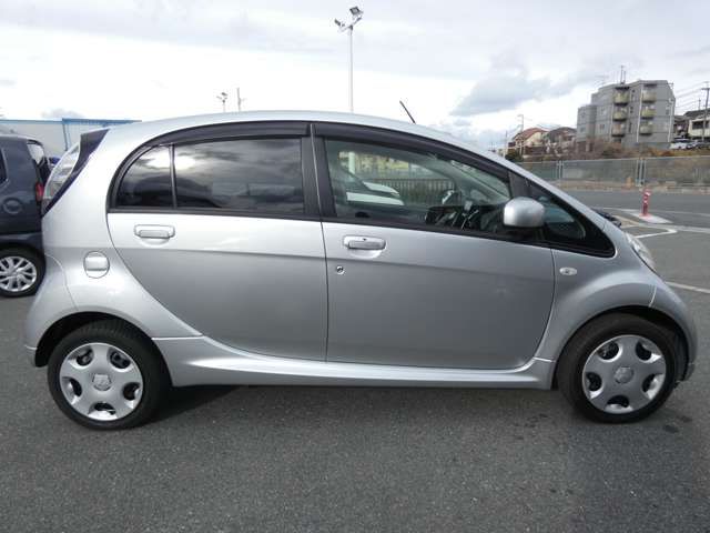 i-MiEV