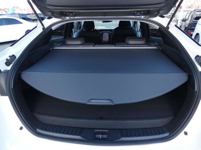 PRIUS PHV
