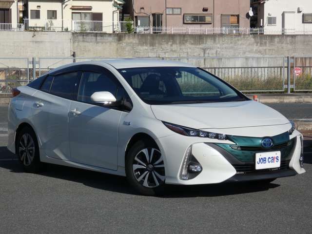 PRIUS PHV