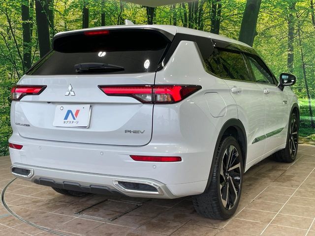 OUTLANDER PHEV