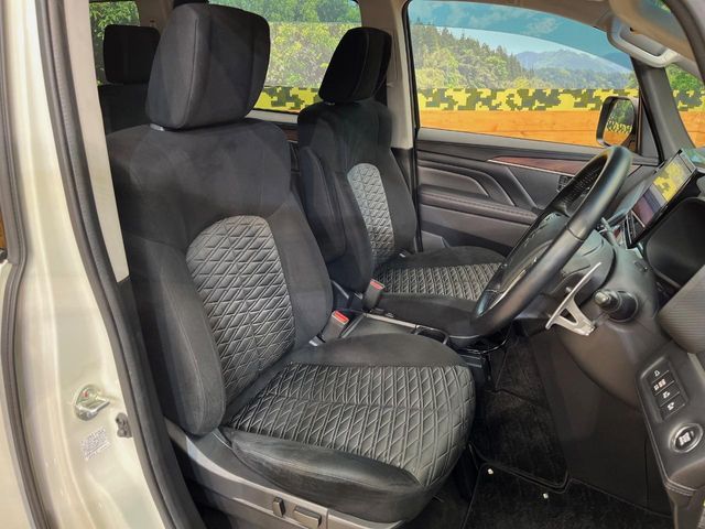 DELICA D:5 4WD