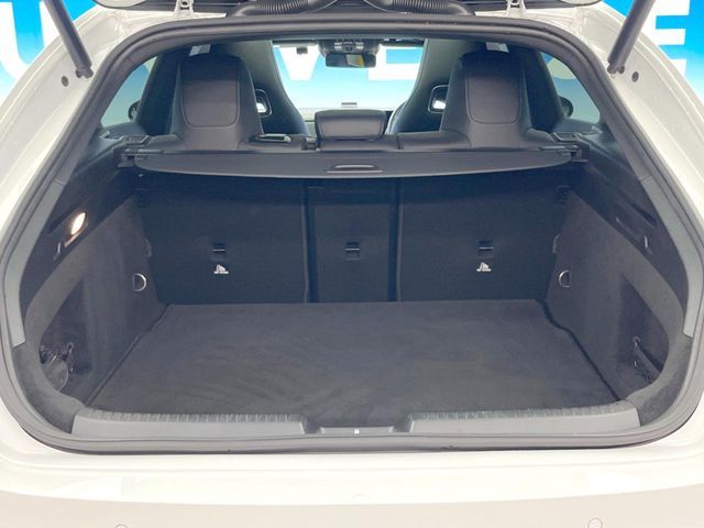 MERCEDES BENZ CLA Shooting Brake