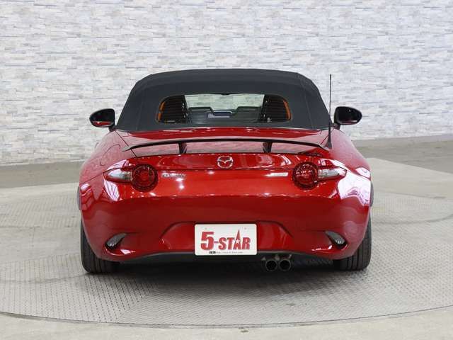 ROADSTER