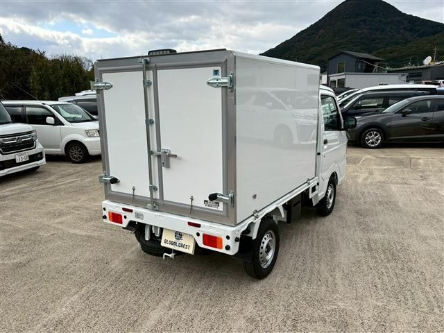 CARRY truck