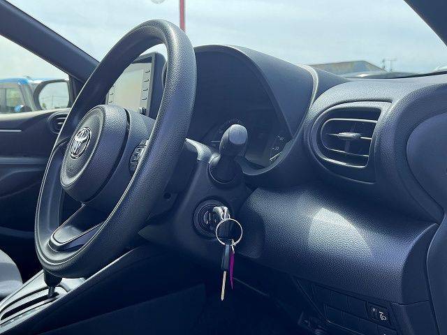 YARIS HYBRID