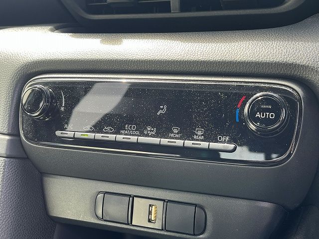 YARIS HYBRID