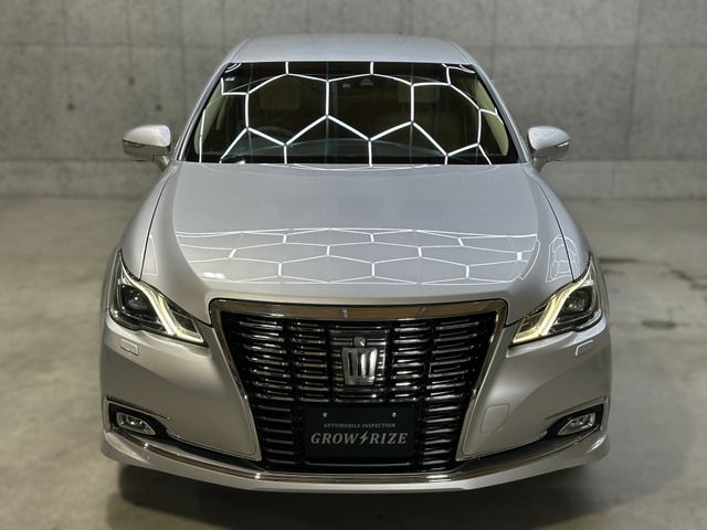 CROWN sedan 4WD